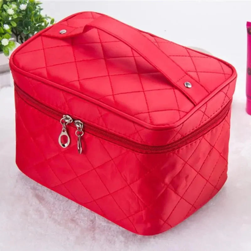 Trousse de Toilette Matelassée Grande Voyage Femme