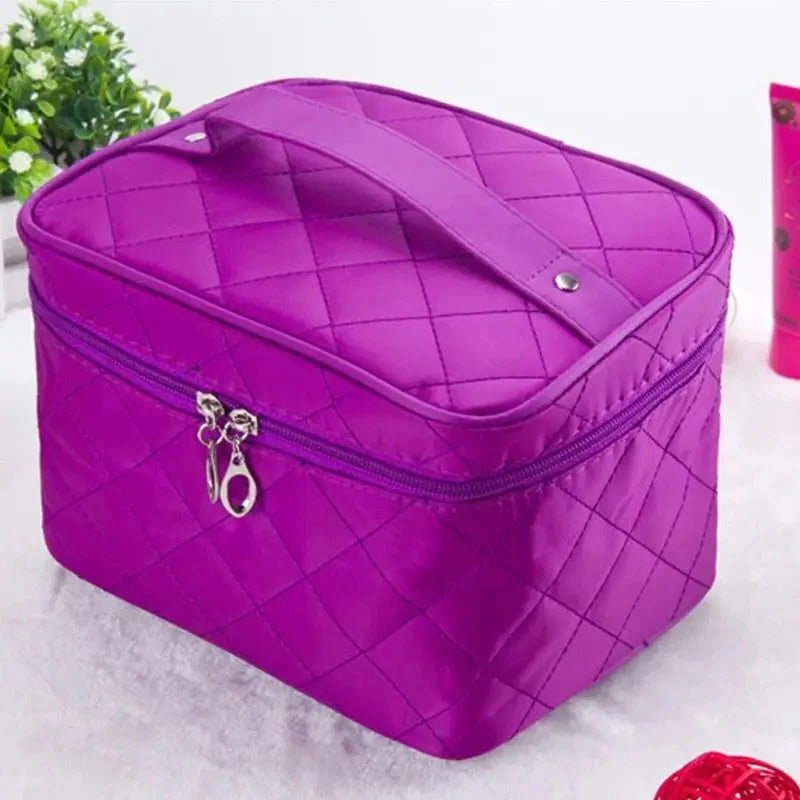 Trousse de Toilette Matelassée Grande Voyage Femme