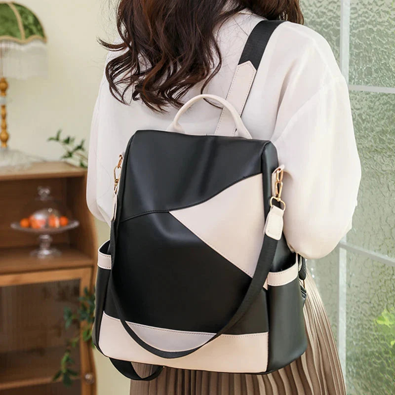 Sac à Dos Femme Offrant une Ouverture Dorsale