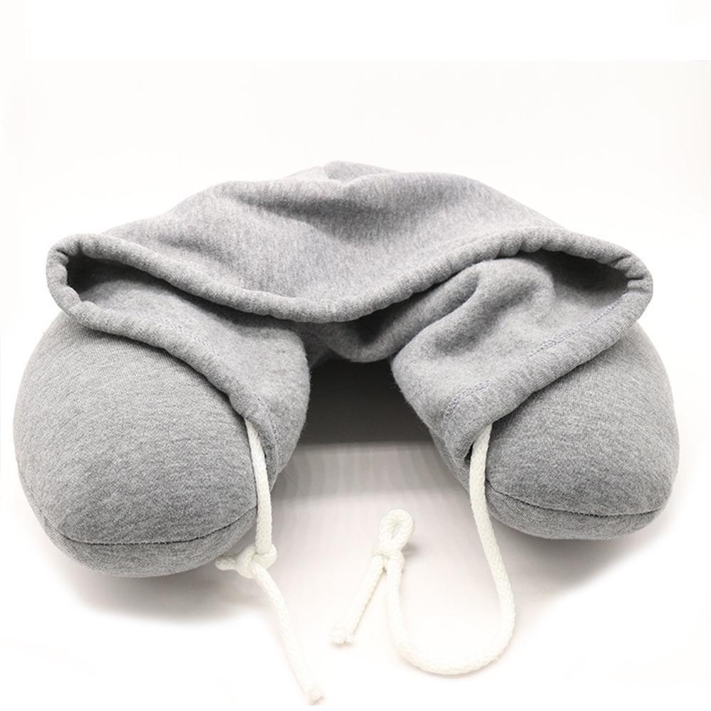 Coussin de Voyage - Hoodie Gris - Édition Voyage-Trek	glUniform.