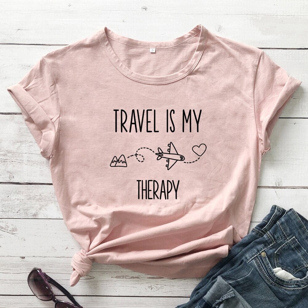 T-Shirt Voyager en Avion Pour Femme - Travel Is My Therapy
