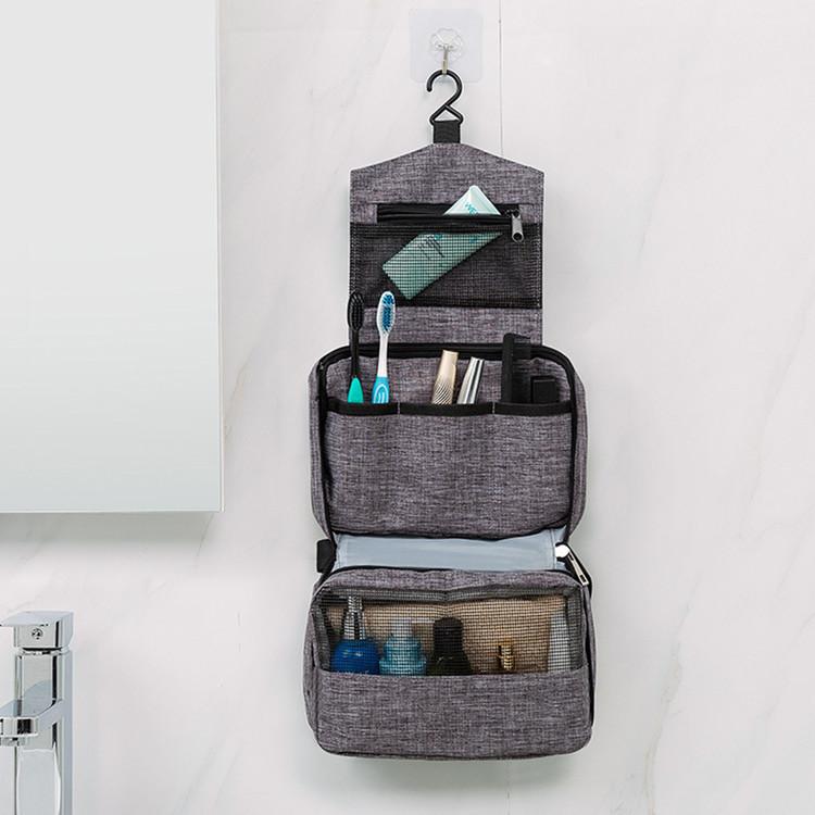 Trousse de Toilette de Voyage TravelBasics (Grise)